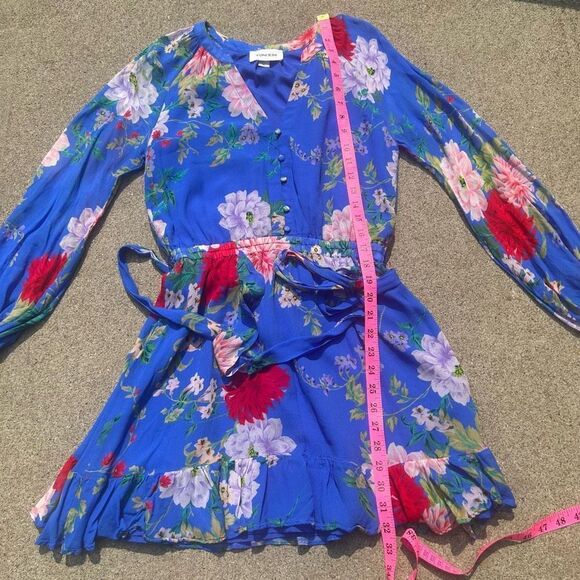 Yumi Kim Sz 0 Blue with floral pattern, chiffon, long sleeve mini dress. - Picture 12 of 16